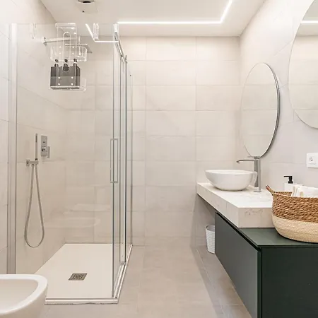 Urban Garden Lofts By Blue Velvet Livings 公寓 *