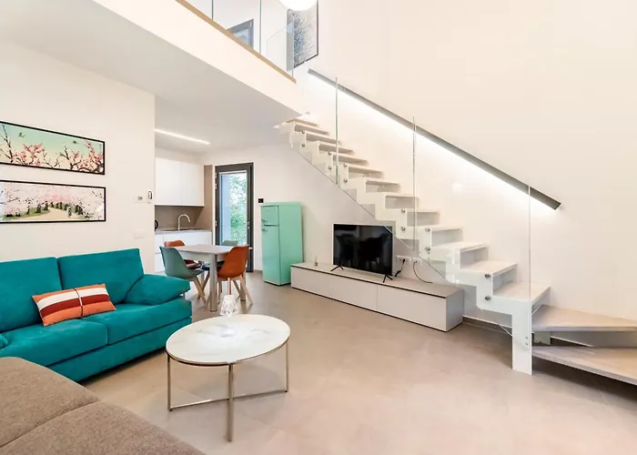 Urban Garden Lofts By Blue Velvet Livings דירה *