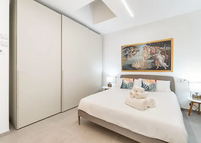 Urban Garden Lofts By Blue Velvet Livings דירה *