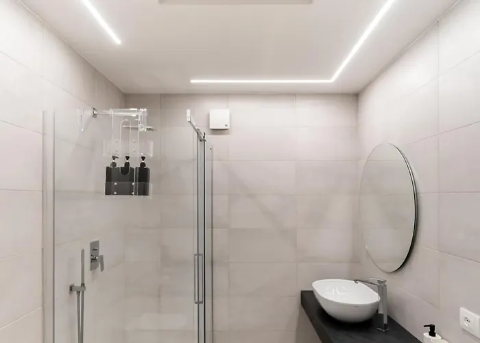 Urban Garden Lofts By Blue Velvet Livings דירה *