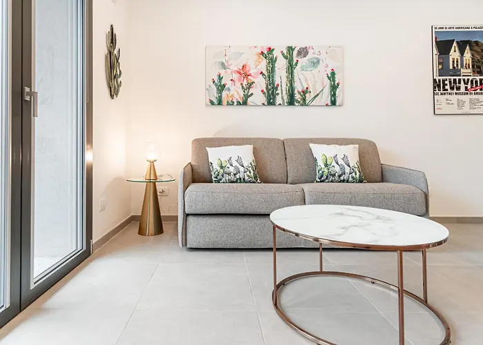 Urban Garden Lofts By Blue Velvet Livings דירה *